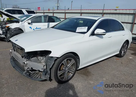 2017 Mercedes-Benz E 300 from USA, damaged, VIN WDDZF4JB2HA120262